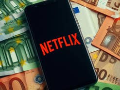 Netflix schenkt dir 1 Euro und schaltet dafür Werbung Netflix schenkt dir 1 Euro und schaltet dafür Werbung
