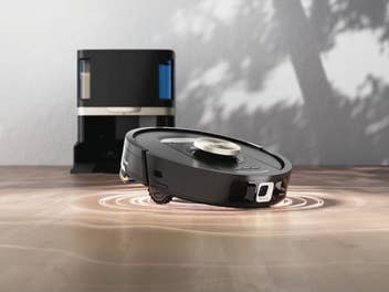 Shark PowerDetect NeverTouch Pro Saugroboter